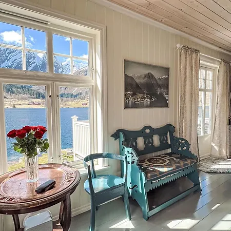 샬레 Esefjord By Interhome 발레스트란